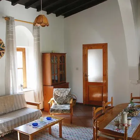 Kontoyiannis House *