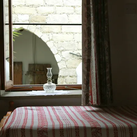 Kontoyiannis House Apartment *